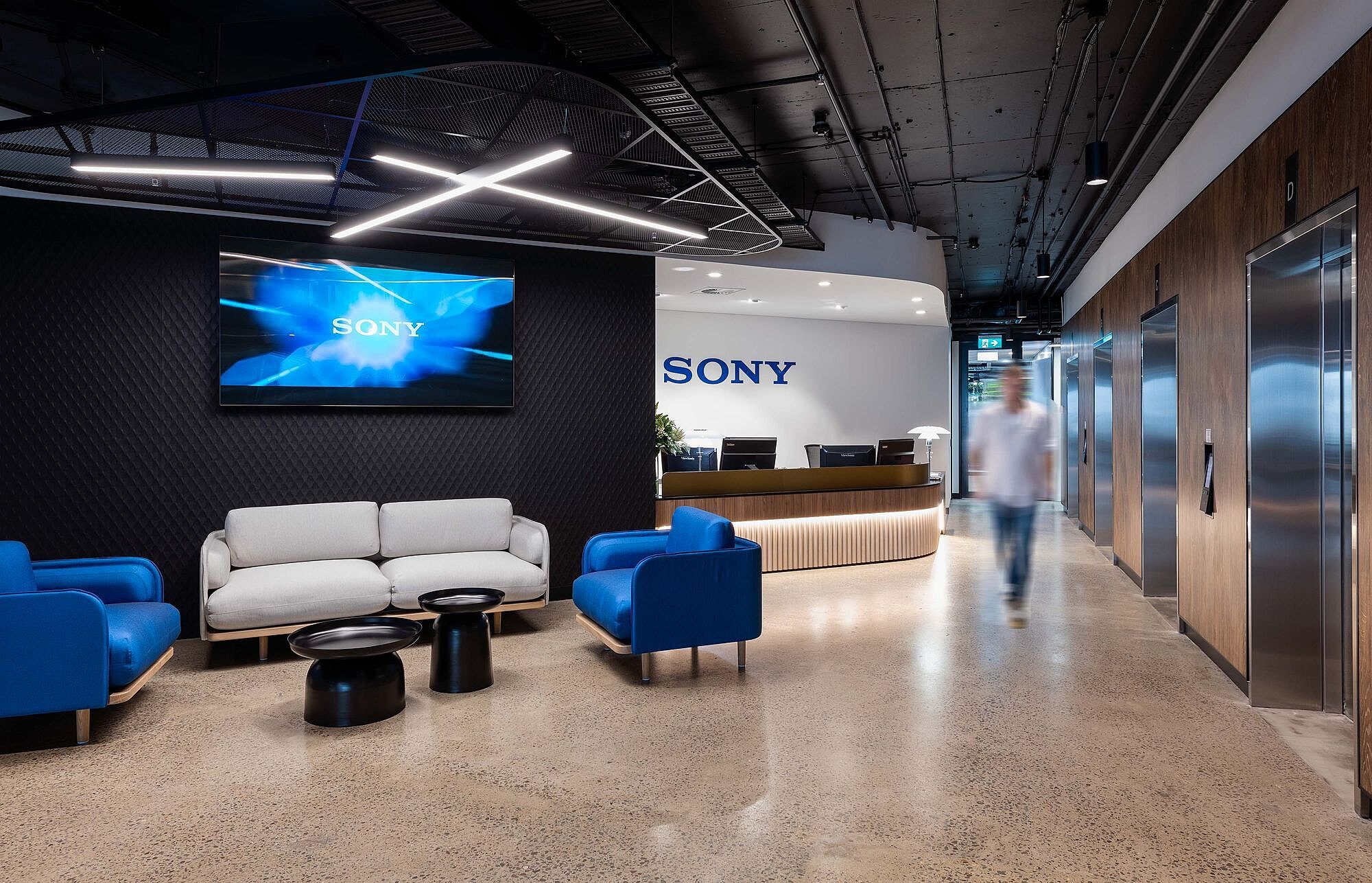 Sony header 03